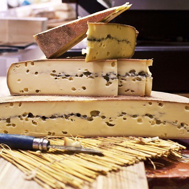superposition morbier top 10 photo instagram fromage