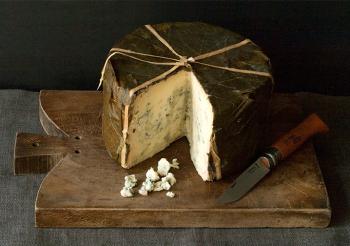 Rogue River Blue, affiné à l'eau de vie Rogue River Blue, pâte persillée