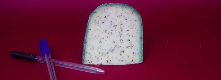 Tomme à l'ail des ours