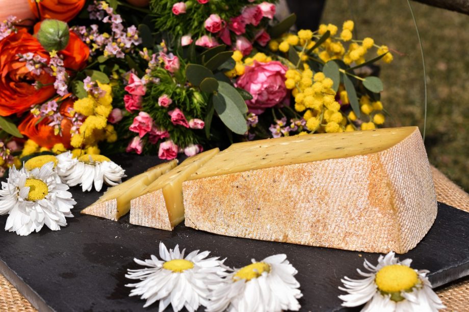 Tomme Bruschetta