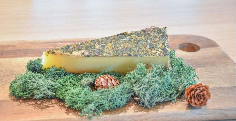 Tomme aux fleurs sauvages