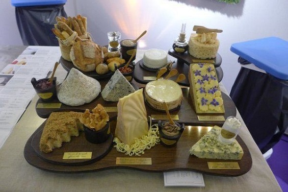plateau fromage salon pain cosne de port aubry